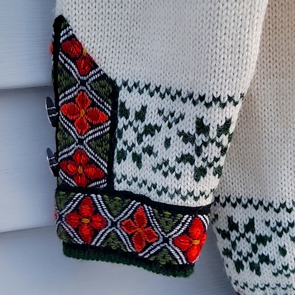 DALE OF NORWAY WOMEN'S SWEATER SIZE M 42 - Picture 5 of 17